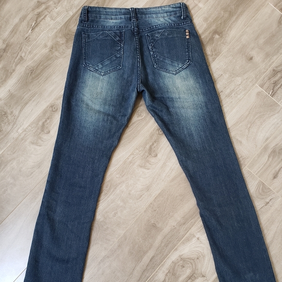 'The Kim' Blue Jean - Picture 3 of 8